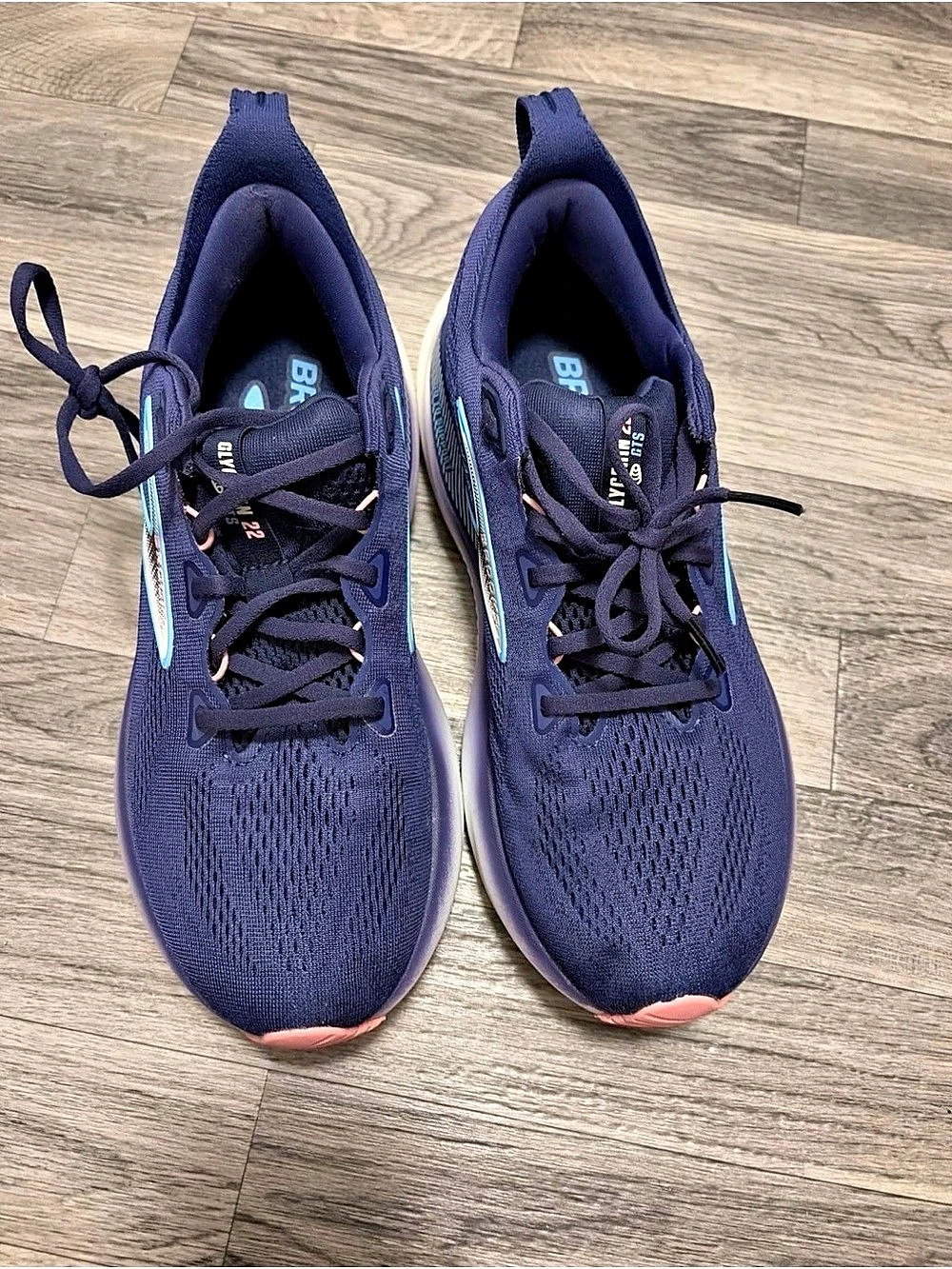 Brooks Glycerin gts 22 Women's Athletic Shoes Blue & Pink